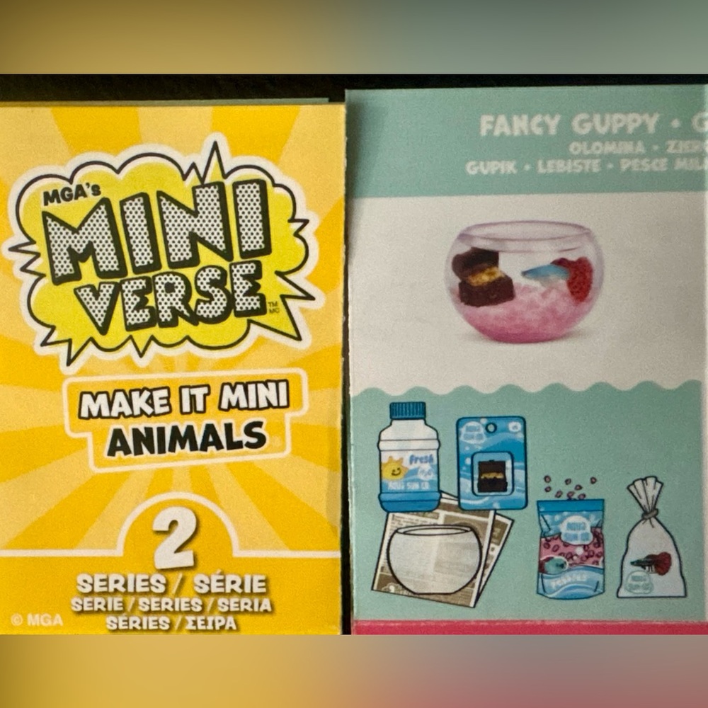 Fancy Guppy bowl tank aquarium fish Miniverse make it mini animals series 2